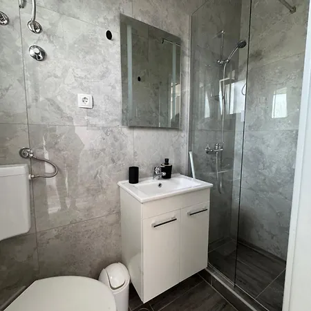 شقة M&i, Free Private Parking *