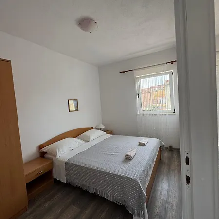 Apartment M&i, Free Private Parking Makarska